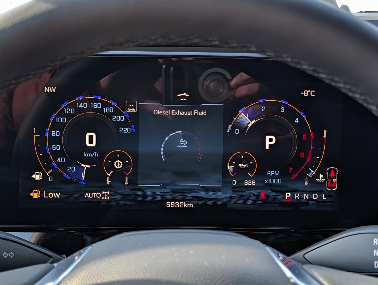 2026 Chevrolet Suburban High Country Photo