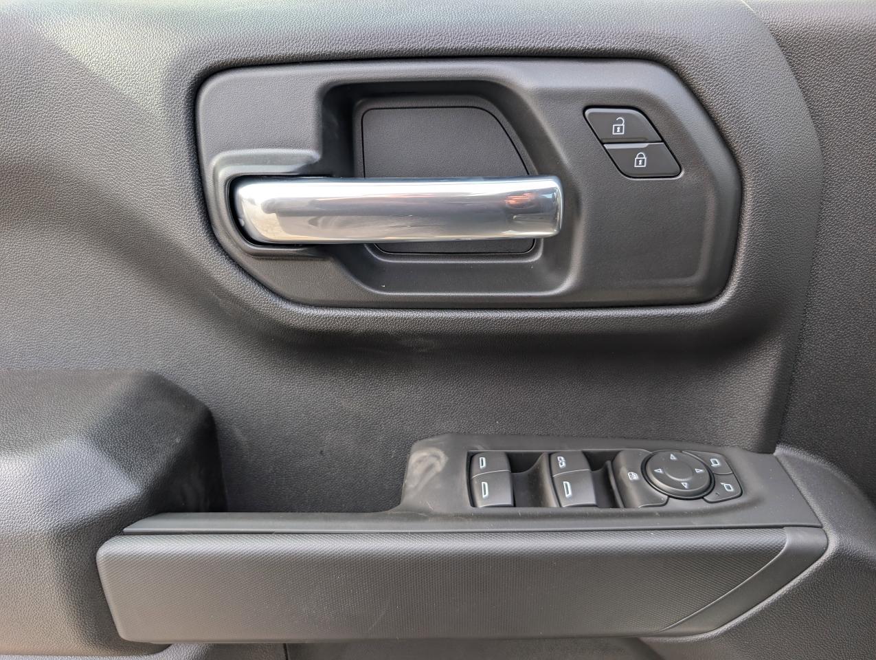 2026 Chevrolet Silverado 1500 Custom Trail Boss Photo