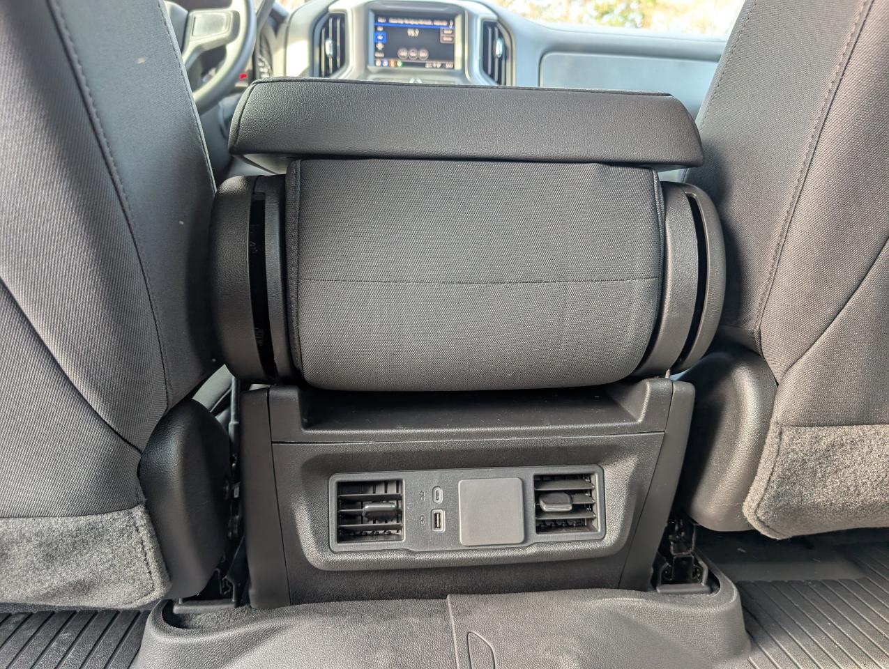 2026 Chevrolet Silverado 1500 Custom Trail Boss Photo