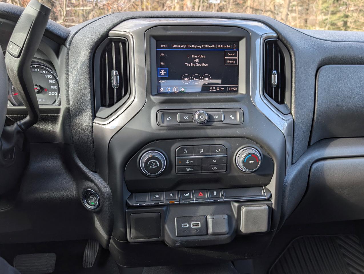 2026 Chevrolet Silverado 1500 Custom Photo