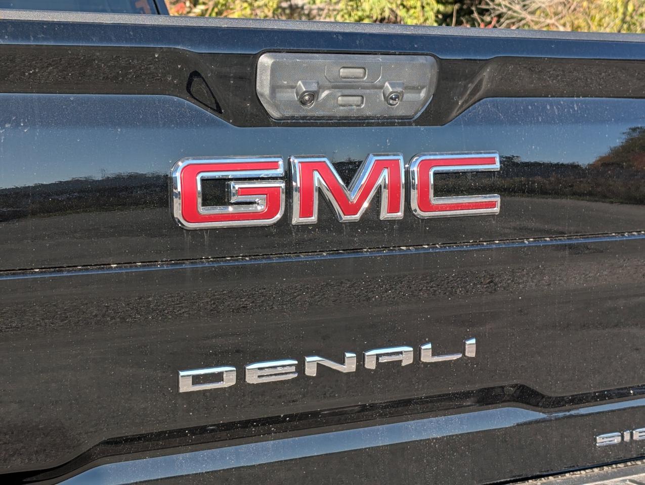 2026 GMC SIERRA 2500HD DENALI Photo