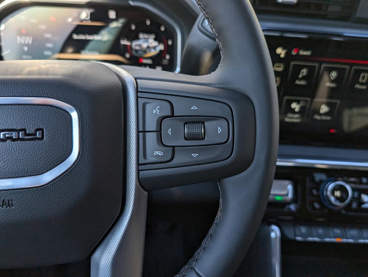 2026 GMC SIERRA 2500HD DENALI Photo