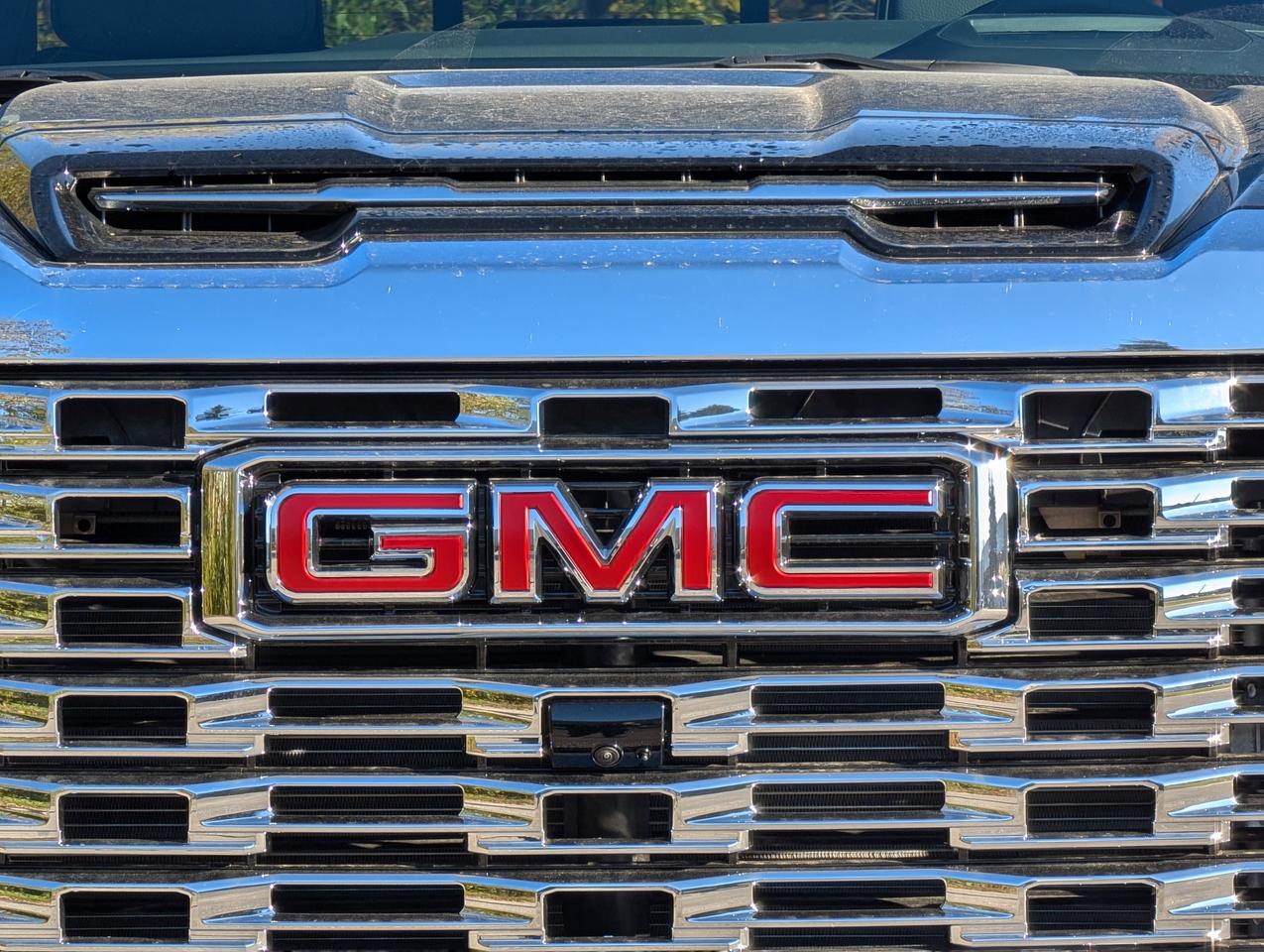 2026 GMC SIERRA 2500HD DENALI Photo