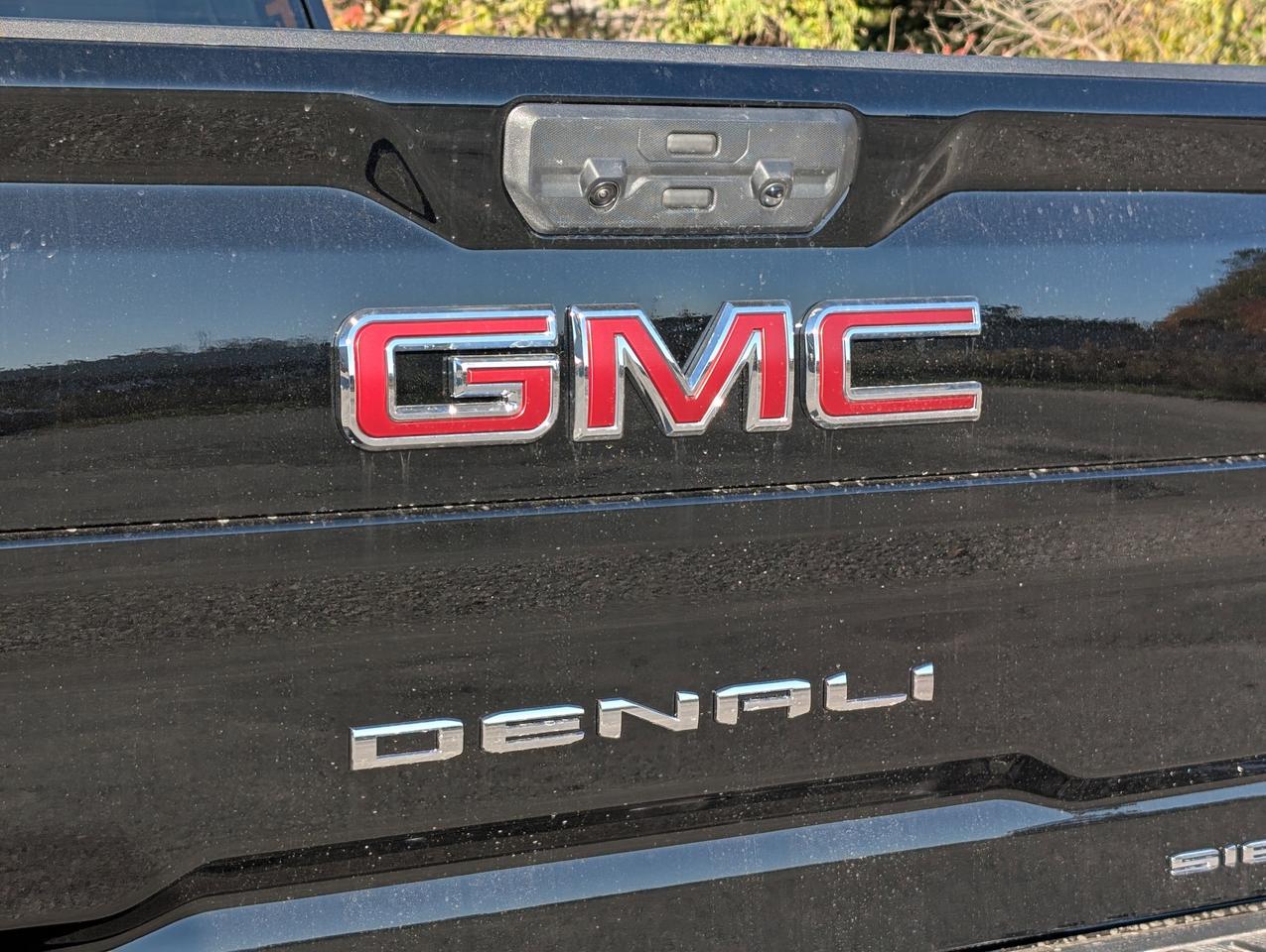 2026 GMC SIERRA 2500HD DENALI Photo