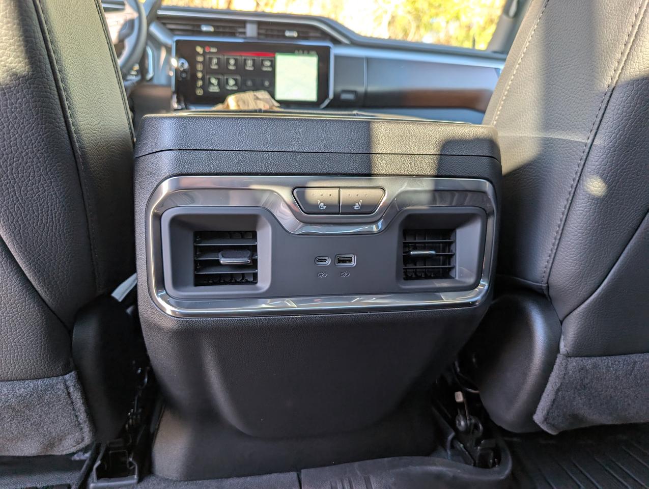 2026 GMC SIERRA 2500HD DENALI Photo