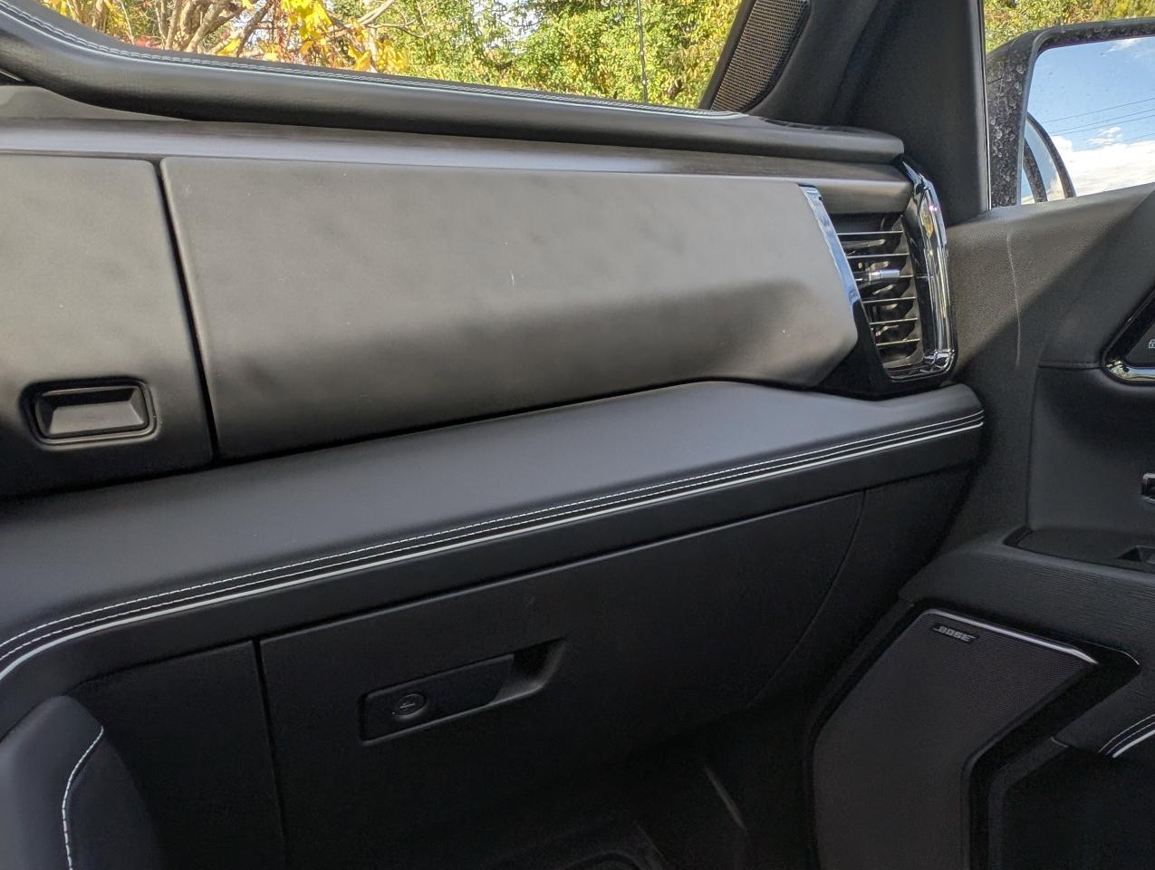 2026 GMC Sierra 1500 AT4X Photo