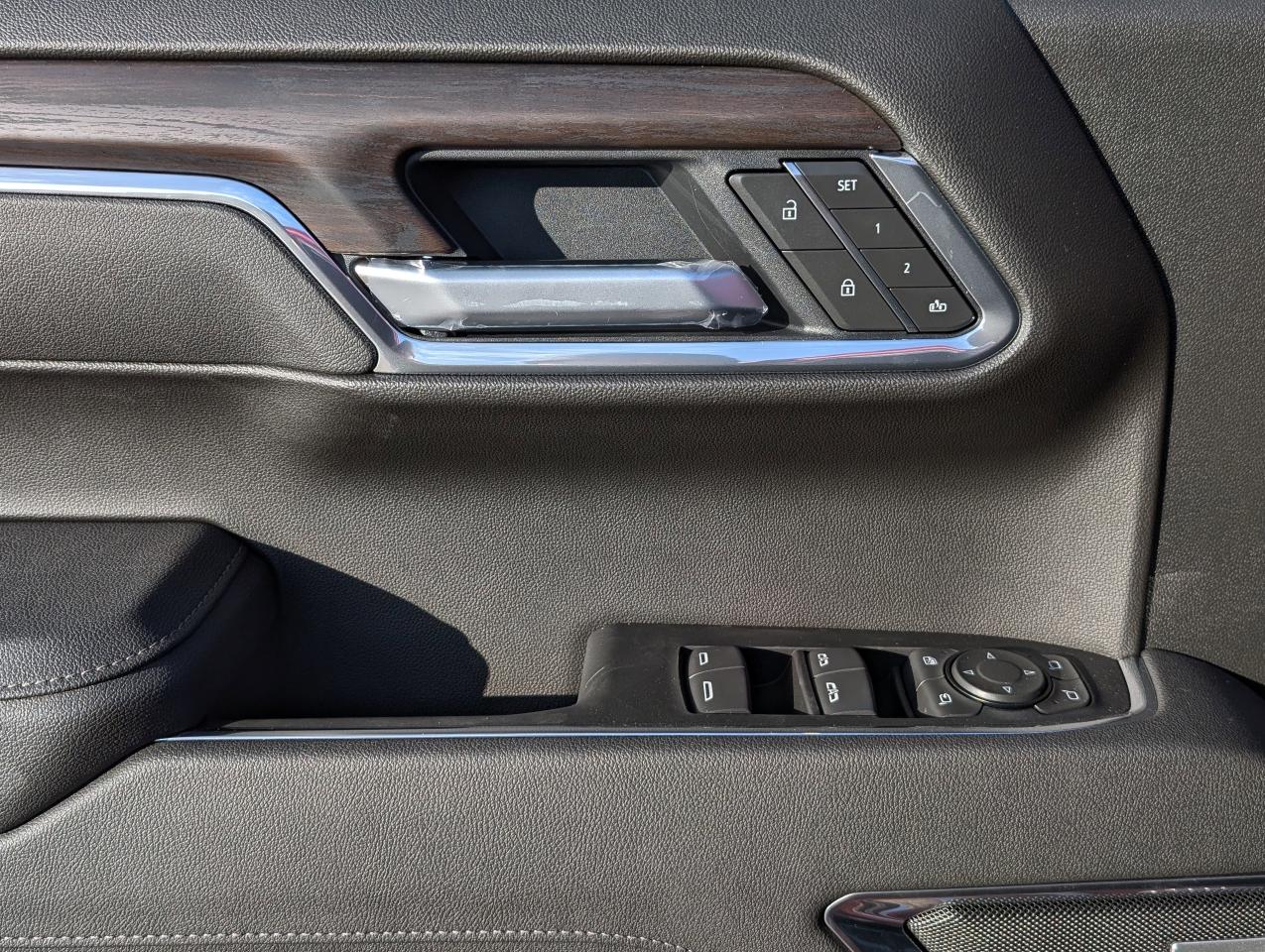 2026 GMC Sierra 1500 SLT Photo