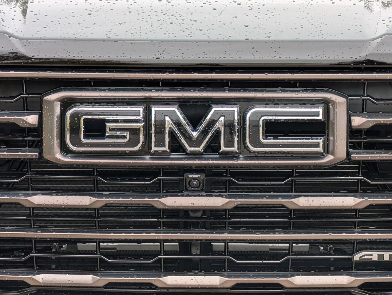 2026 GMC Yukon XL AT4 Ultimate Photo