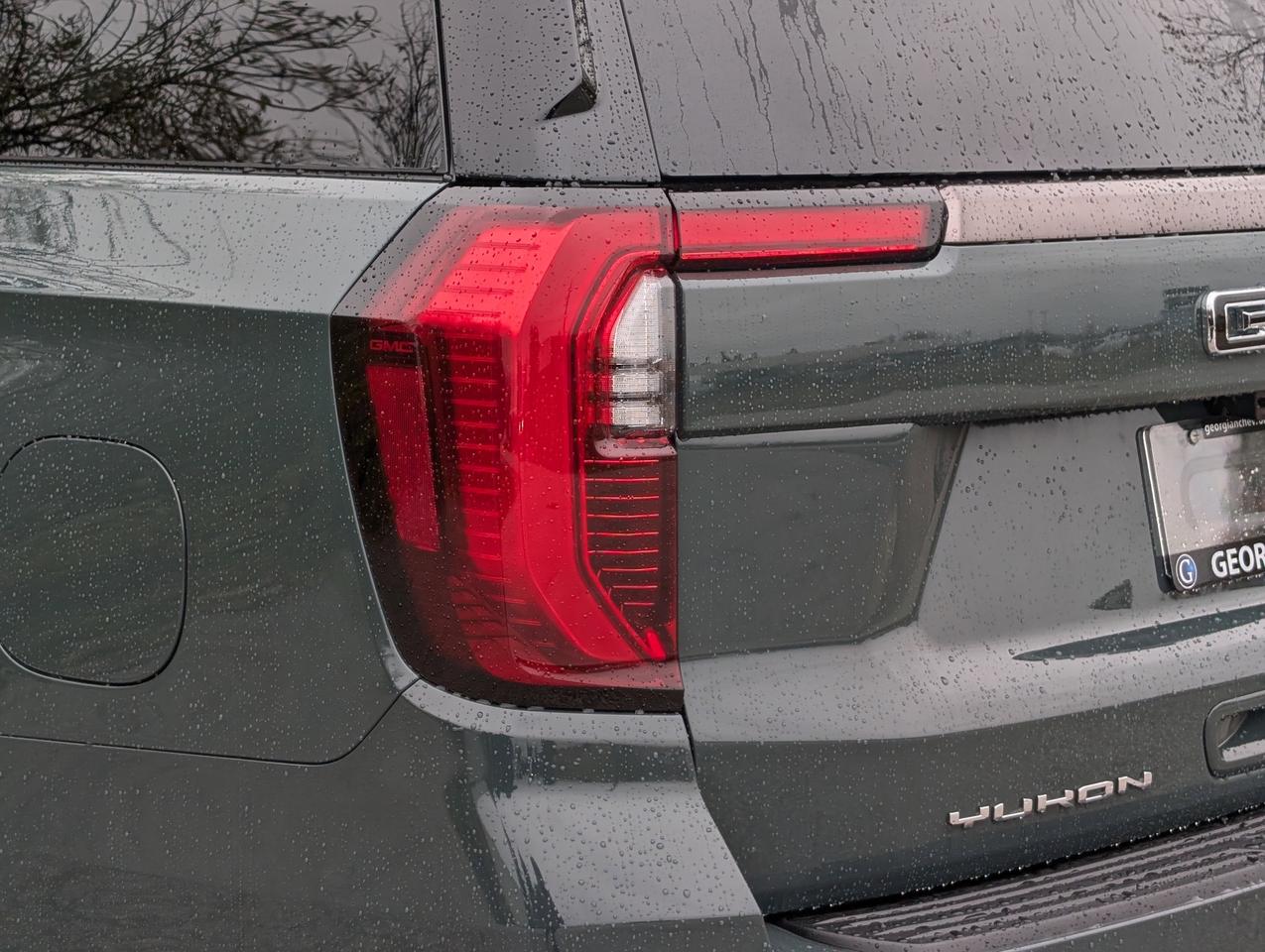 2026 GMC Yukon XL AT4 Ultimate Photo