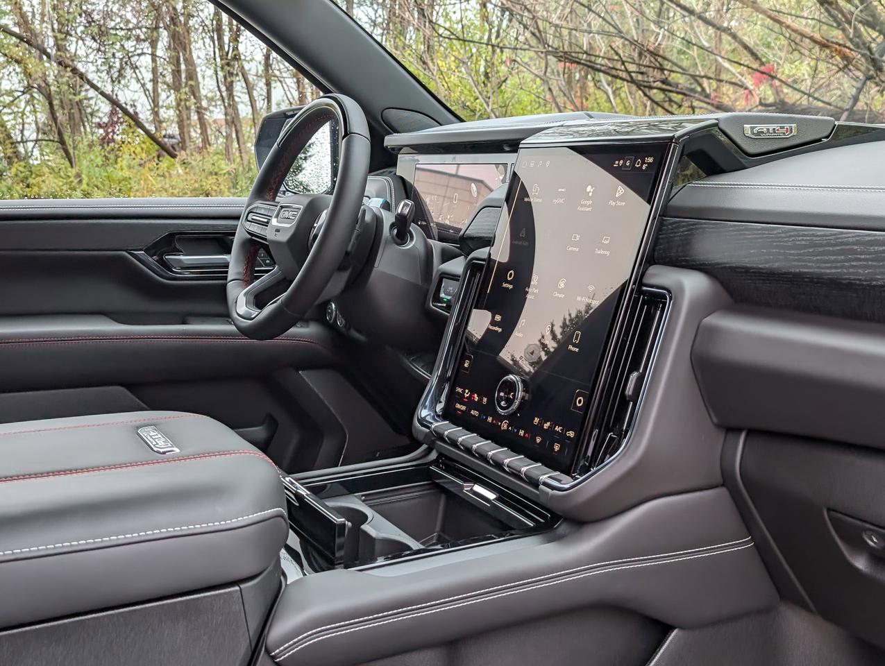 2026 GMC Yukon XL AT4 Ultimate Photo