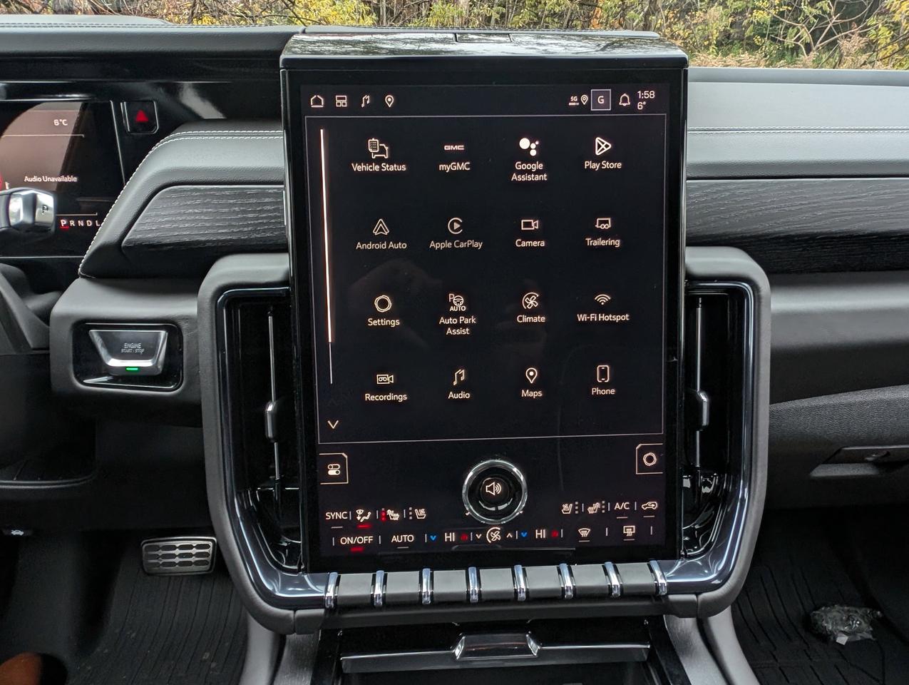 2026 GMC Yukon XL AT4 Ultimate Photo