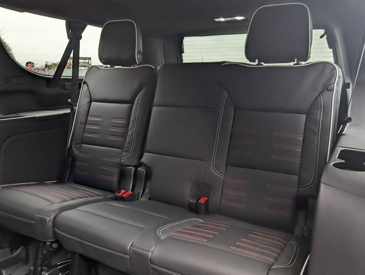 2026 GMC Yukon XL AT4 Ultimate Photo