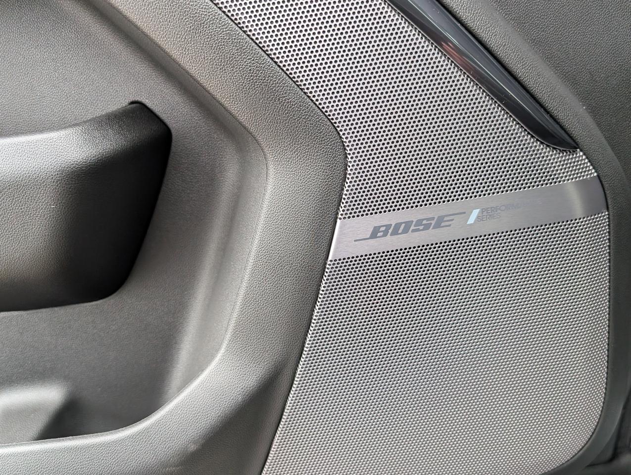 2026 GMC Yukon XL AT4 Ultimate Photo