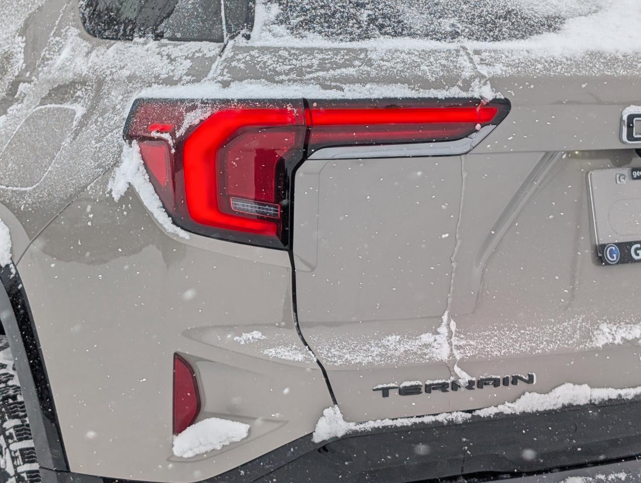 2026 GMC Terrain AWD AT4 Photo