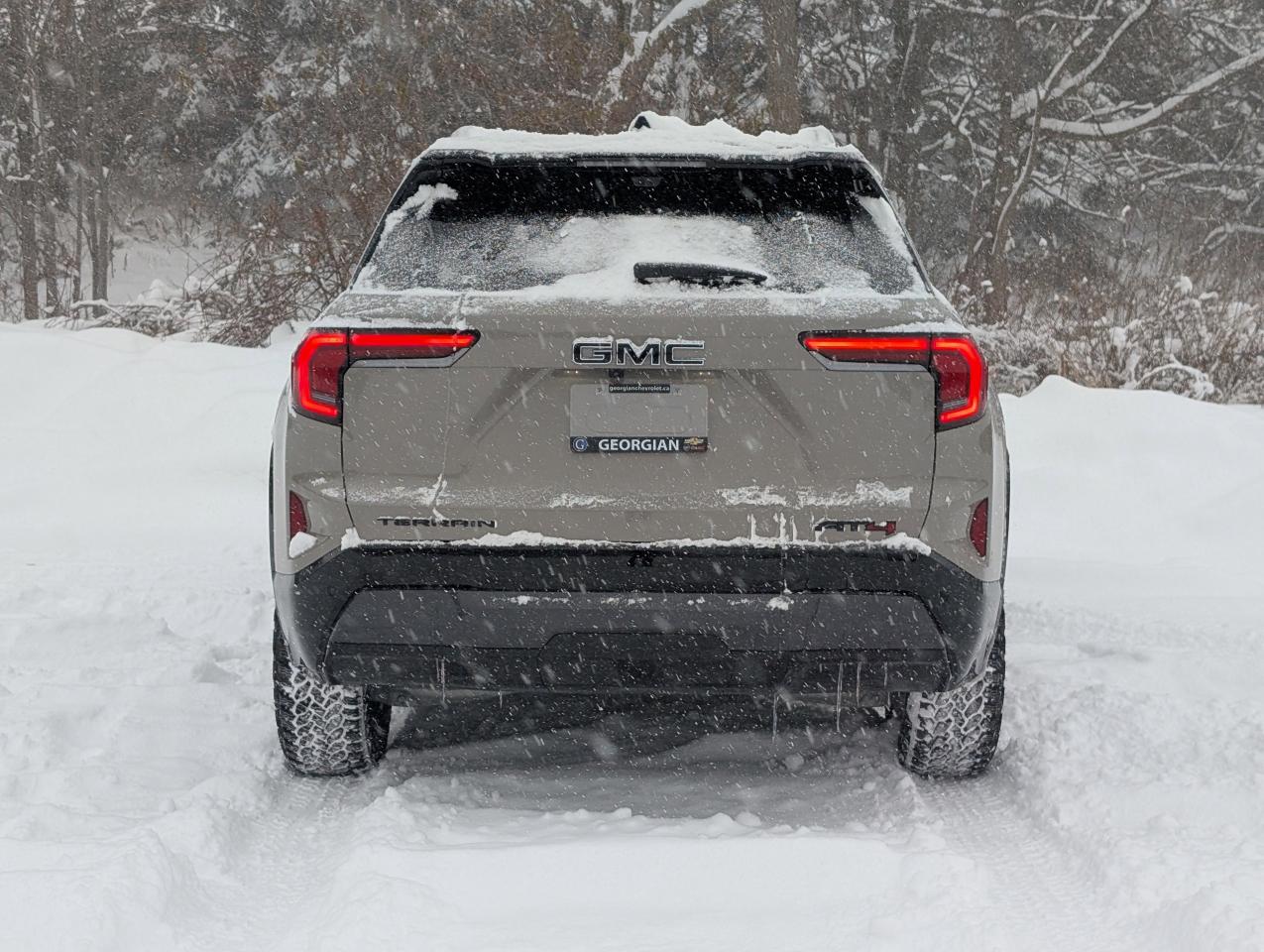 2026 GMC Terrain AWD AT4 Photo