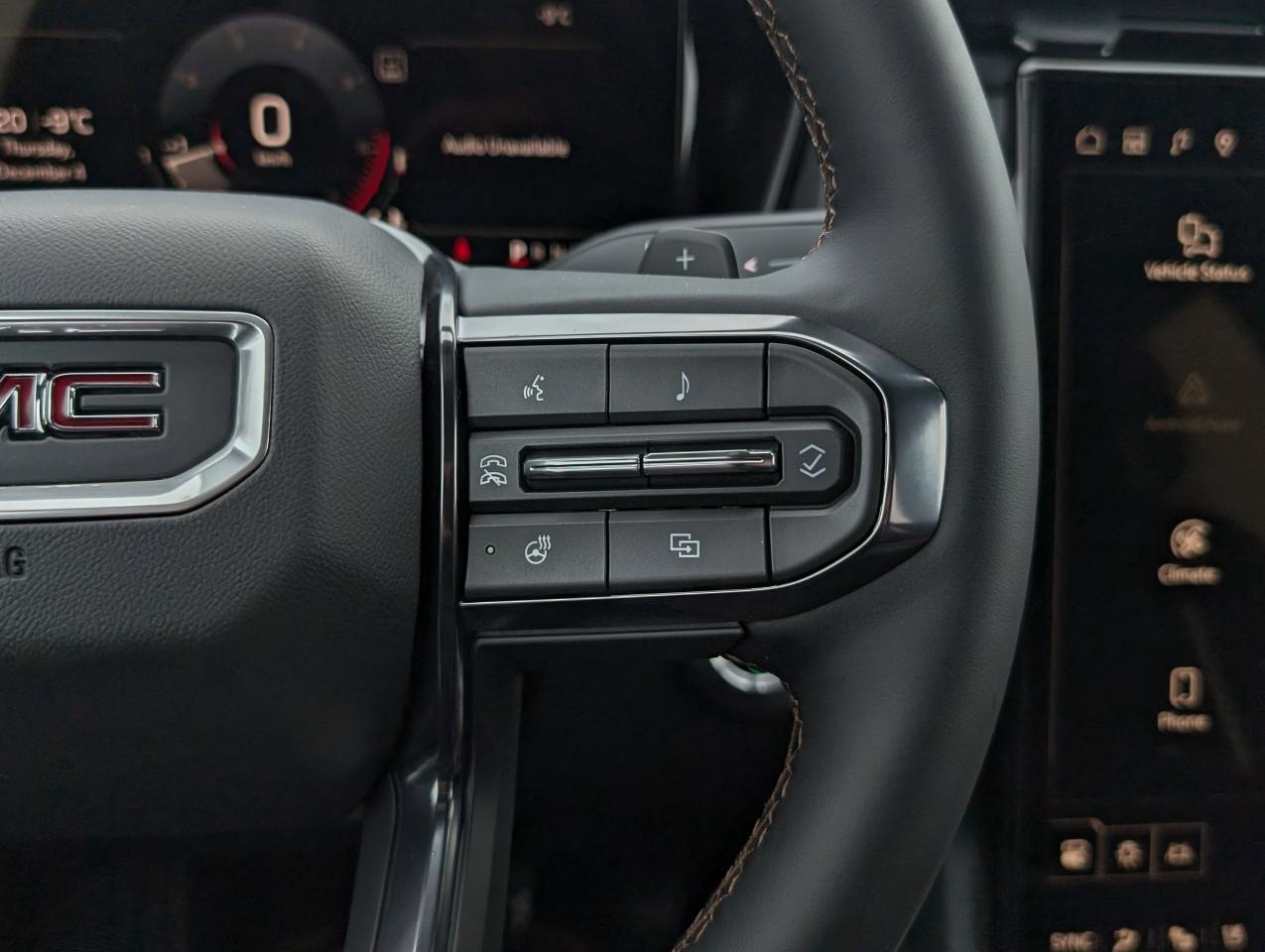 2026 GMC Terrain AWD AT4 Photo