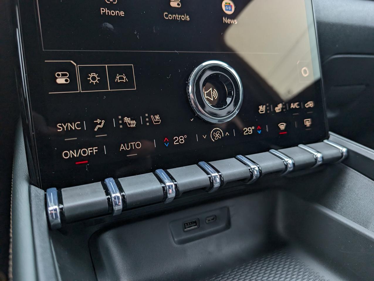 2026 GMC Terrain AWD AT4 Photo