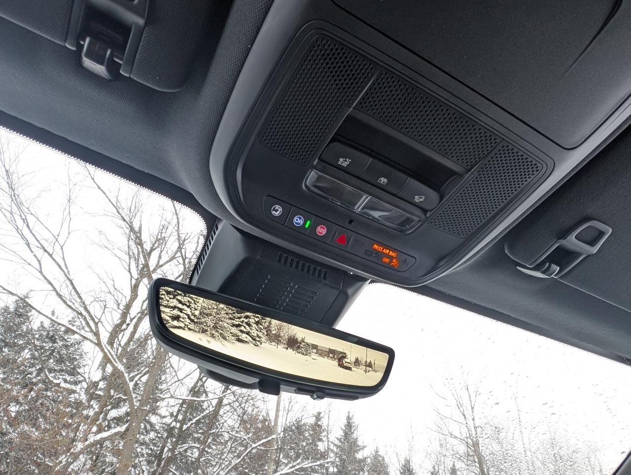 2026 GMC Terrain AWD AT4 Photo