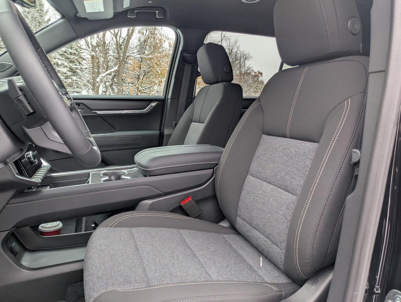 2026 GMC Acadia ELEVATION Photo