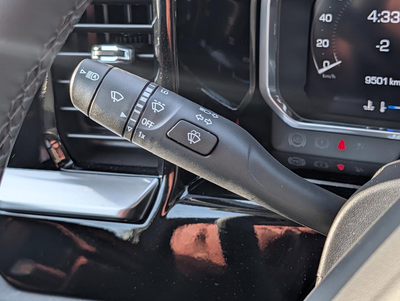 2026 GMC Sierra 1500 SLE Photo