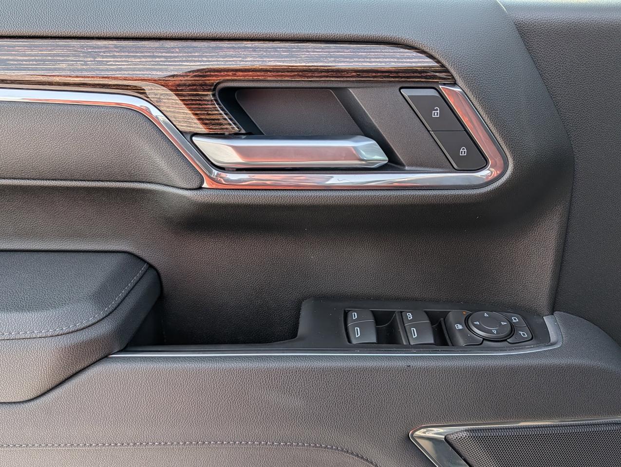 2026 GMC Sierra 1500 SLE Photo