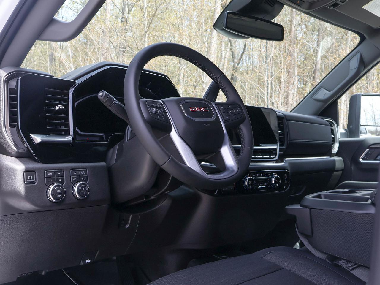 2026 GMC SIERRA 2500HD SLE Photo