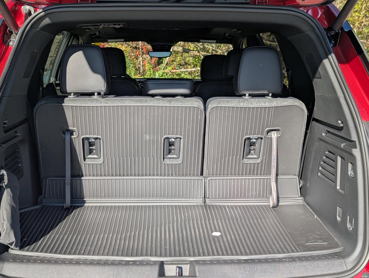 2026 Chevrolet Traverse LT Photo