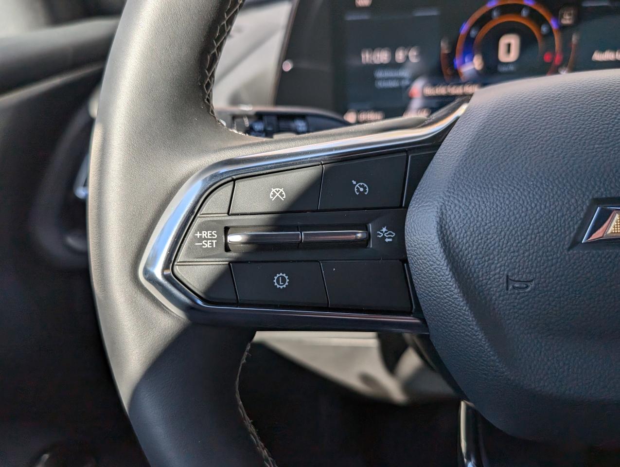 2026 Chevrolet Traverse LT Photo