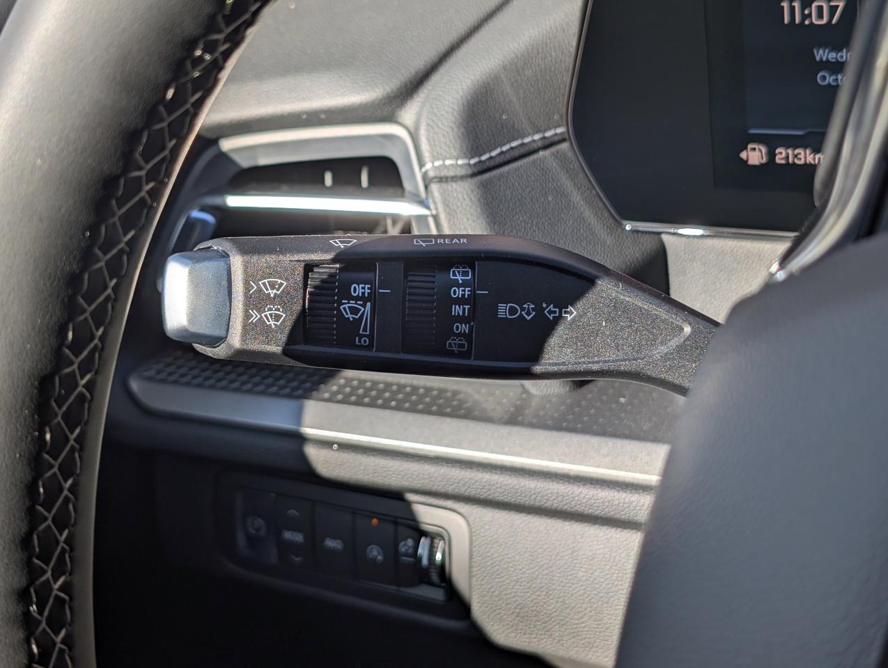 2026 Chevrolet Traverse LT Photo