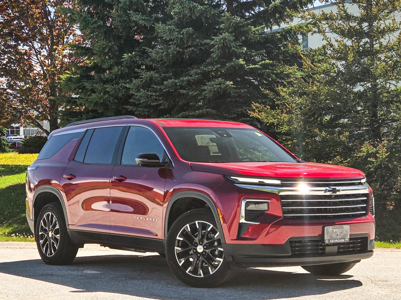 2026 Chevrolet Traverse LT Photo