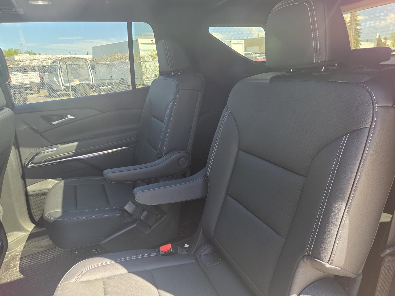 2026 Chevrolet Traverse LT Photo