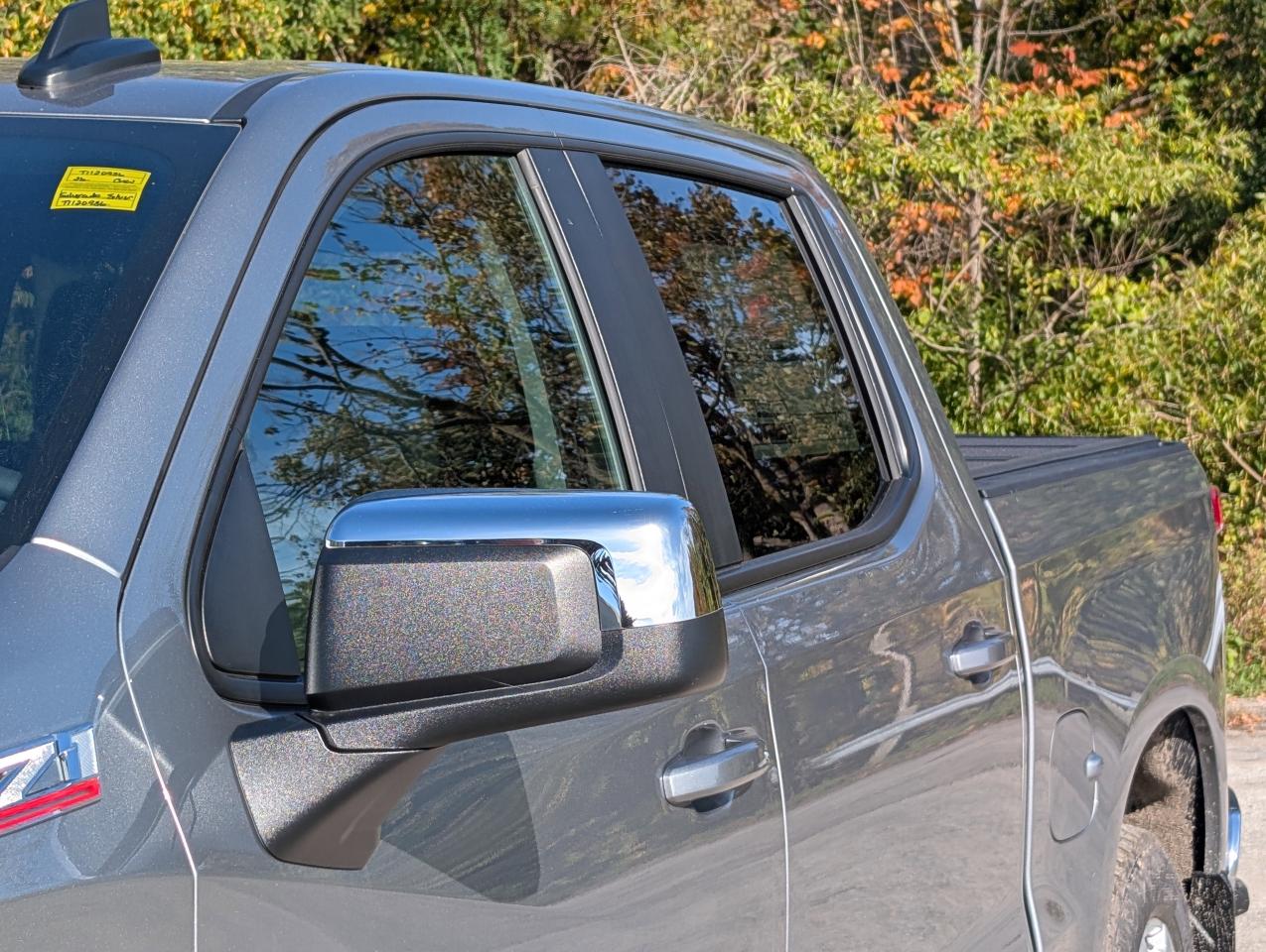 2026 Chevrolet Silverado 1500 LT Photo2