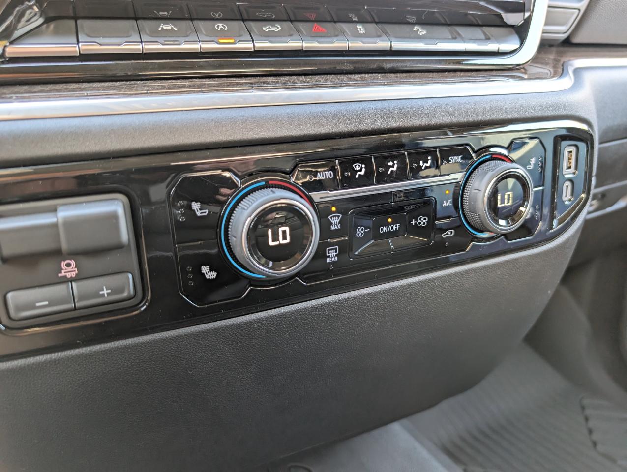 2026 Chevrolet Silverado 1500 LT Photo