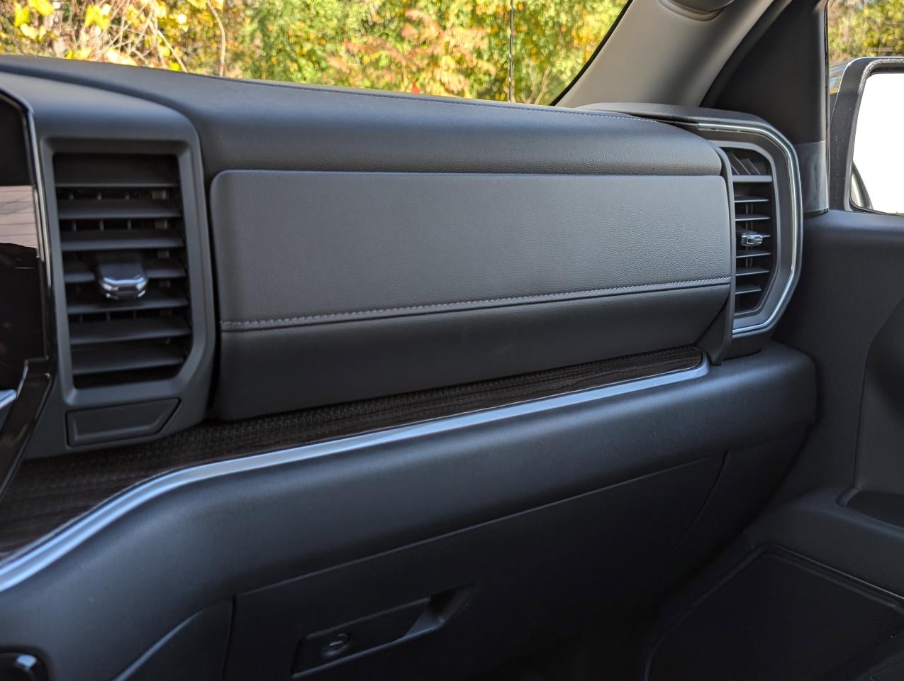 2026 Chevrolet Silverado 1500 LT Photo