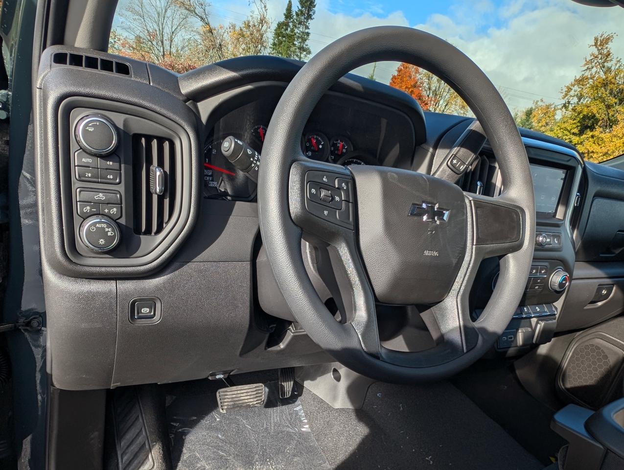 2026 Chevrolet Silverado 1500 Custom Trail Boss Photo