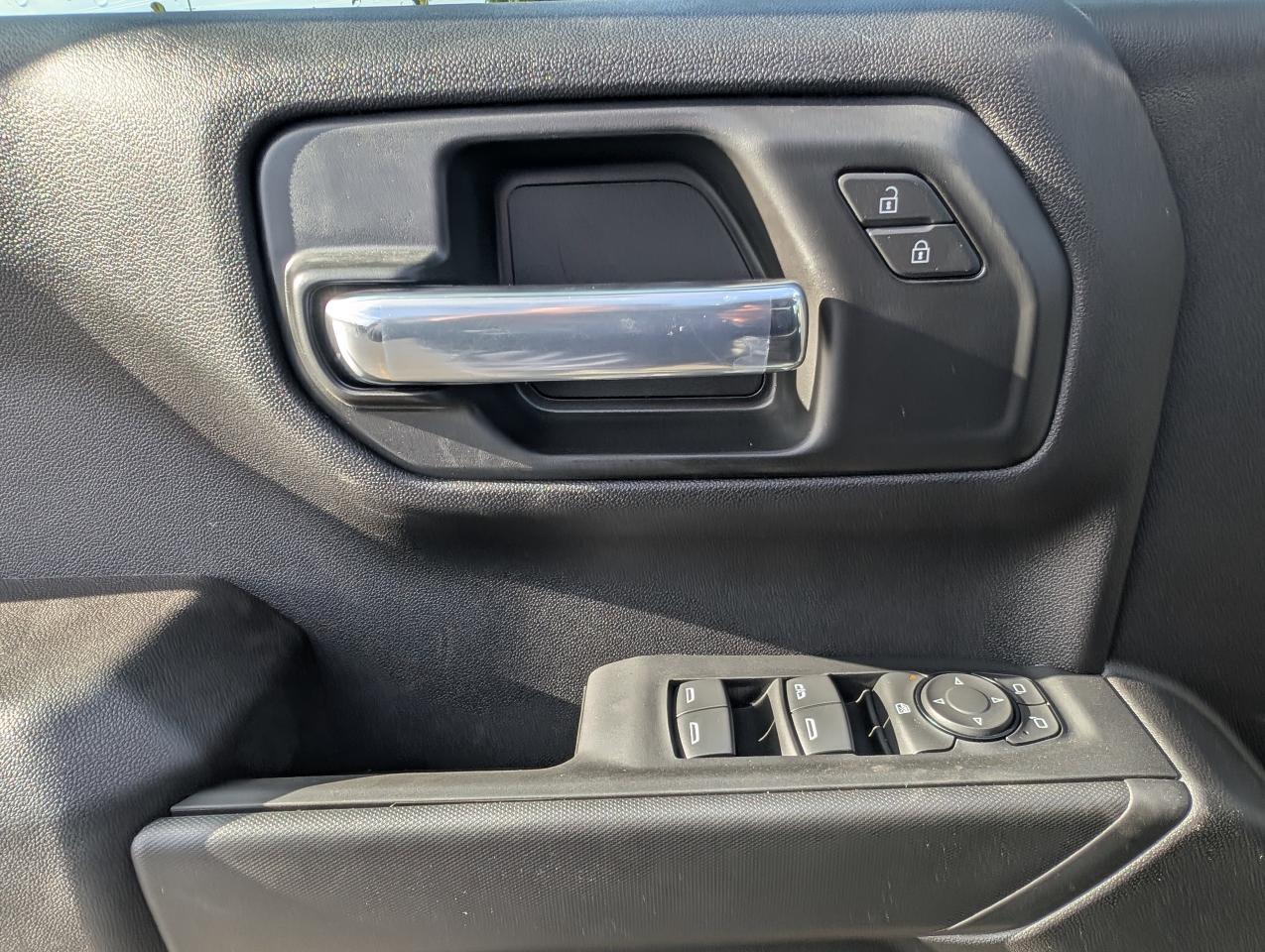 2026 Chevrolet Silverado 1500 Custom Trail Boss Photo