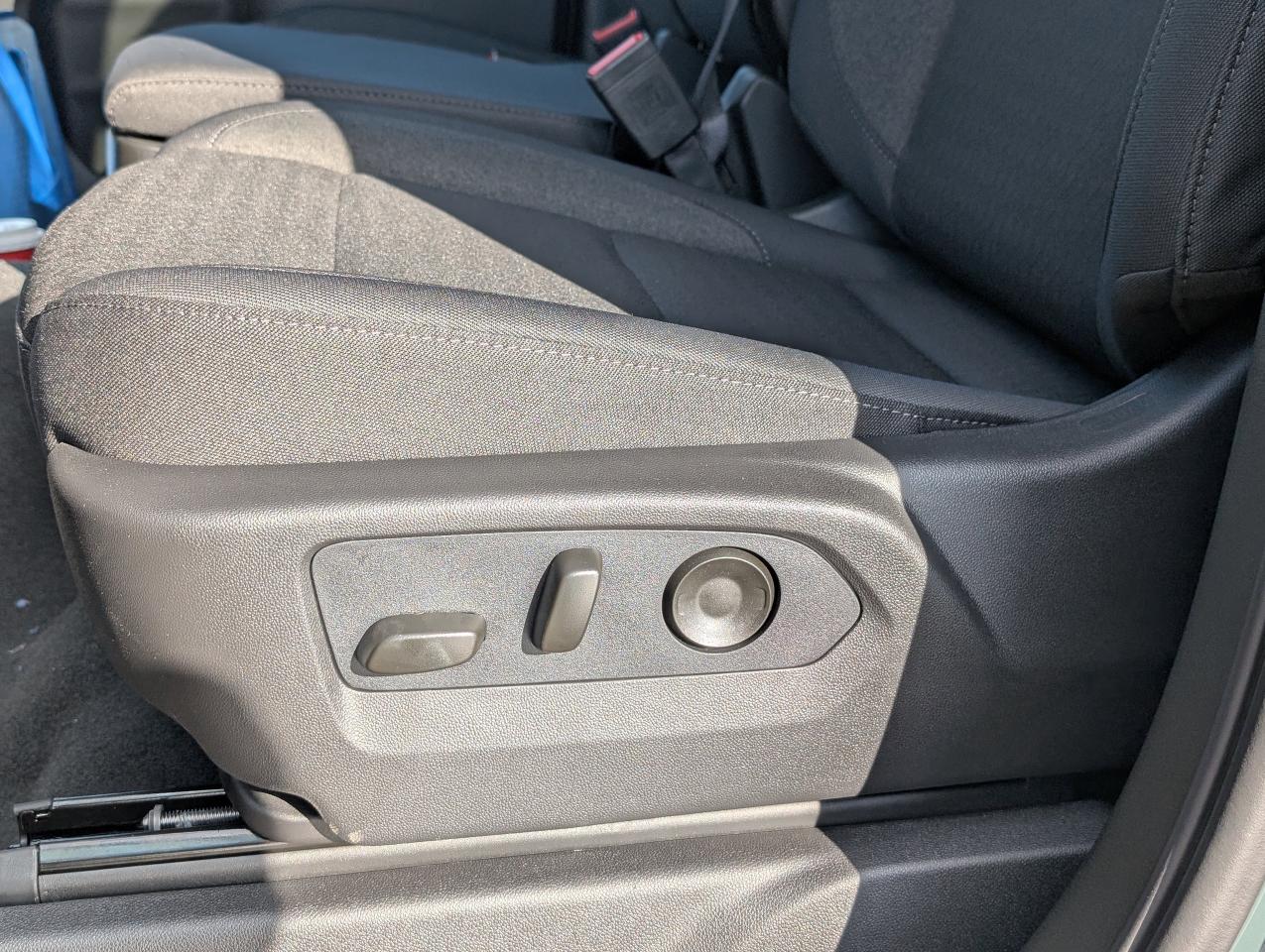 2026 Chevrolet Silverado 1500 Custom Trail Boss Photo