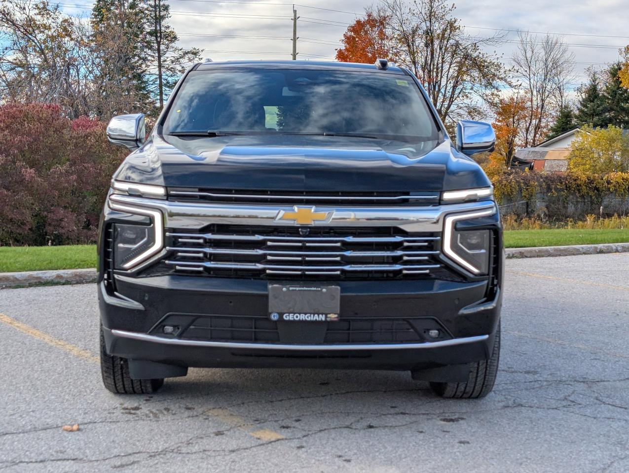2026 Chevrolet Suburban Premier Photo