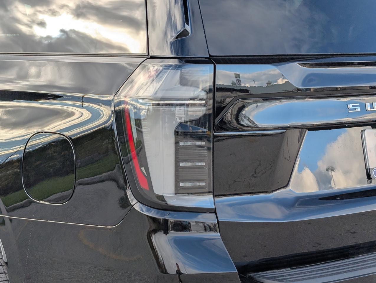 2026 Chevrolet Suburban Premier Photo