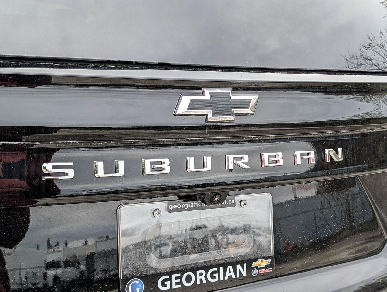 2026 Chevrolet Suburban Premier Photo