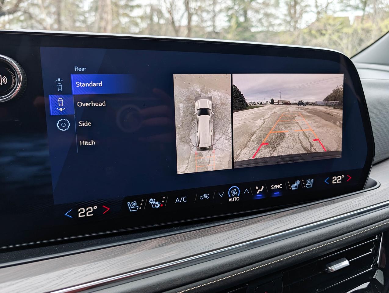 2026 Chevrolet Suburban Premier Photo