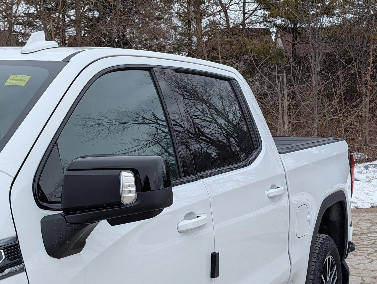 2026 GMC Sierra 1500 AT4 Photo3