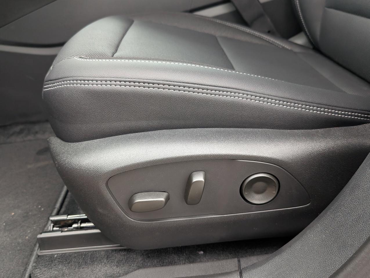 2026 Chevrolet Blazer EV AWD LT Photo