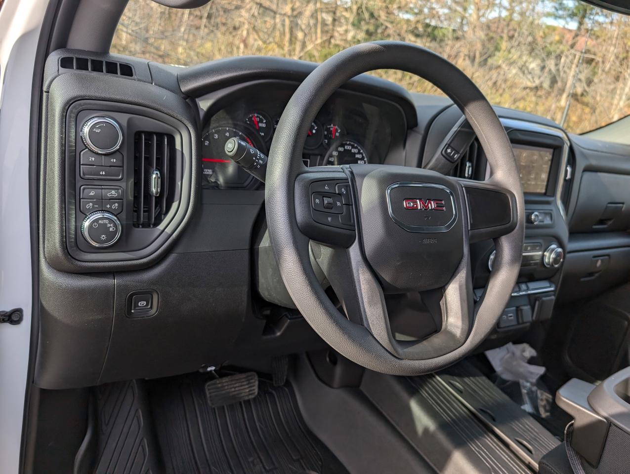 2026 GMC SIERRA 2500HD Pro Photo
