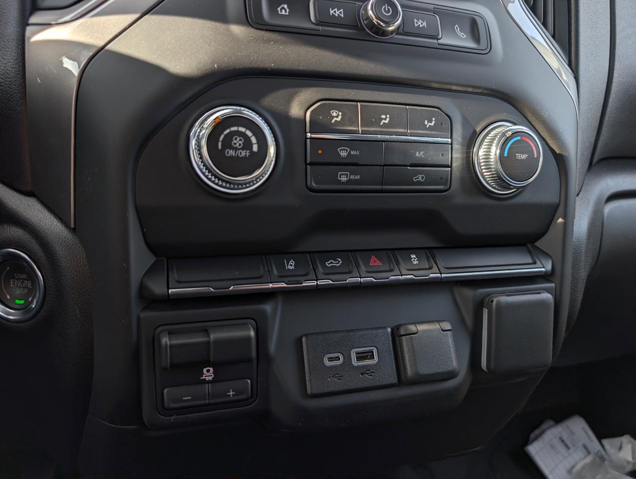 2026 GMC SIERRA 2500HD Pro Photo