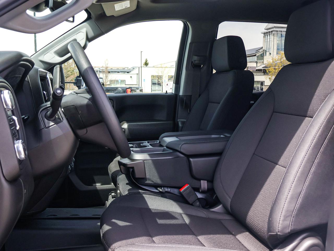2026 GMC SIERRA 2500HD Pro Photo