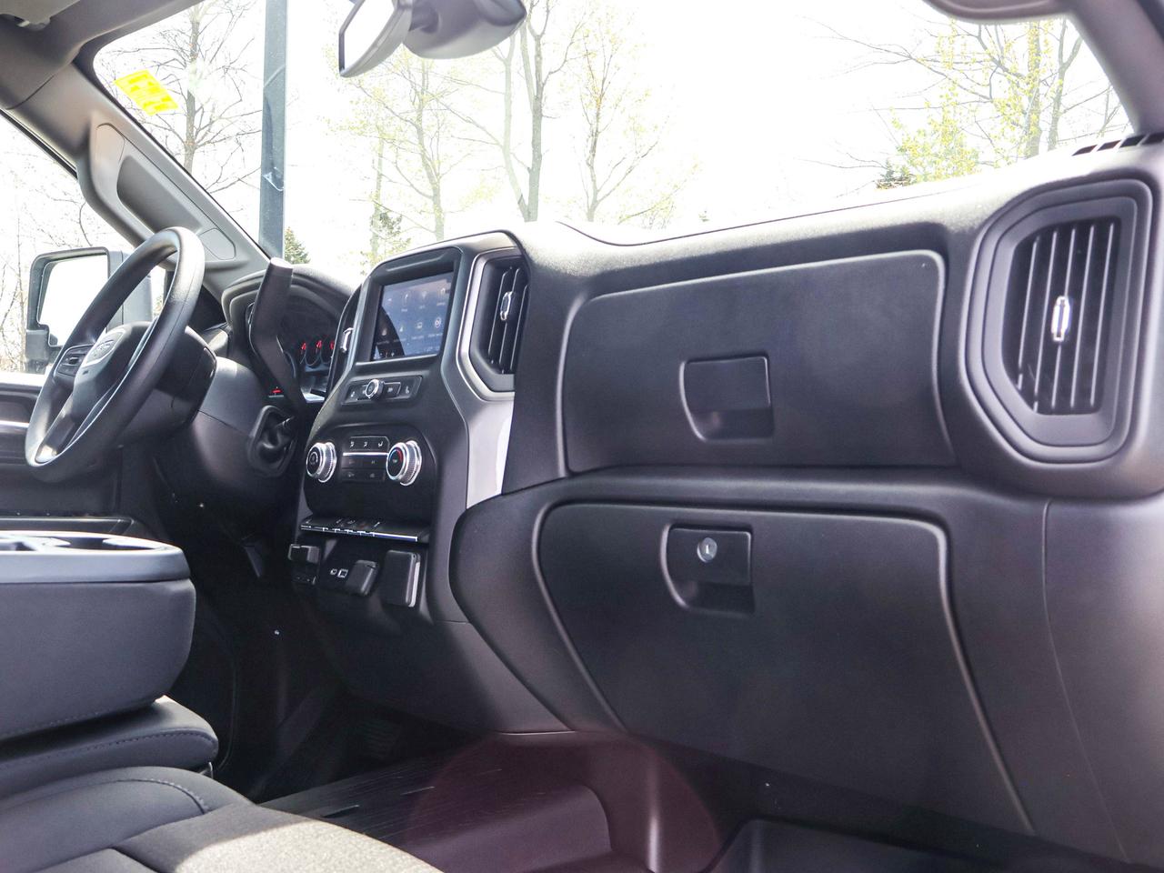 2026 GMC SIERRA 2500HD Pro Photo