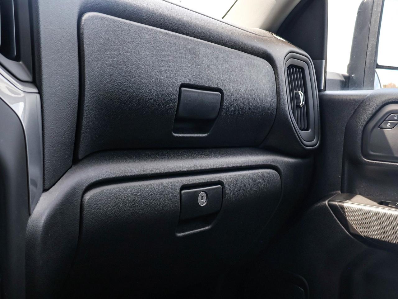 2026 GMC SIERRA 2500HD Pro Photo