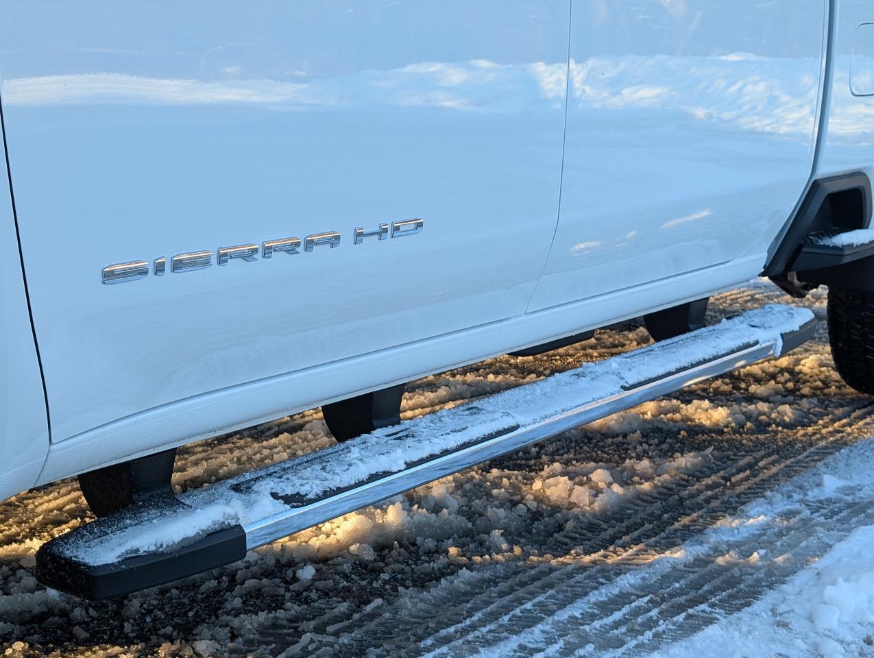 2026 GMC SIERRA 2500HD SLE Photo3