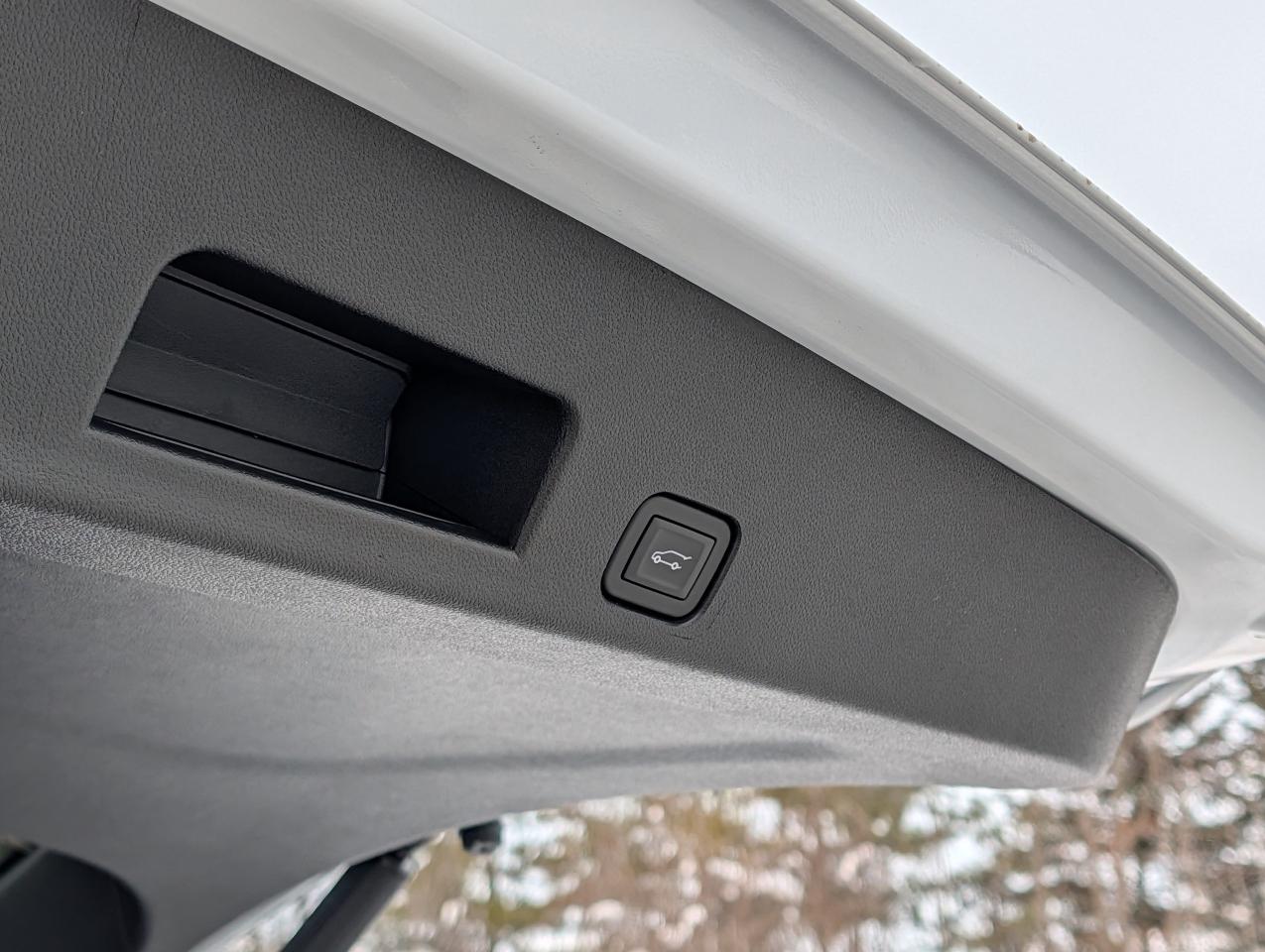 2026 Chevrolet Traverse LT Photo